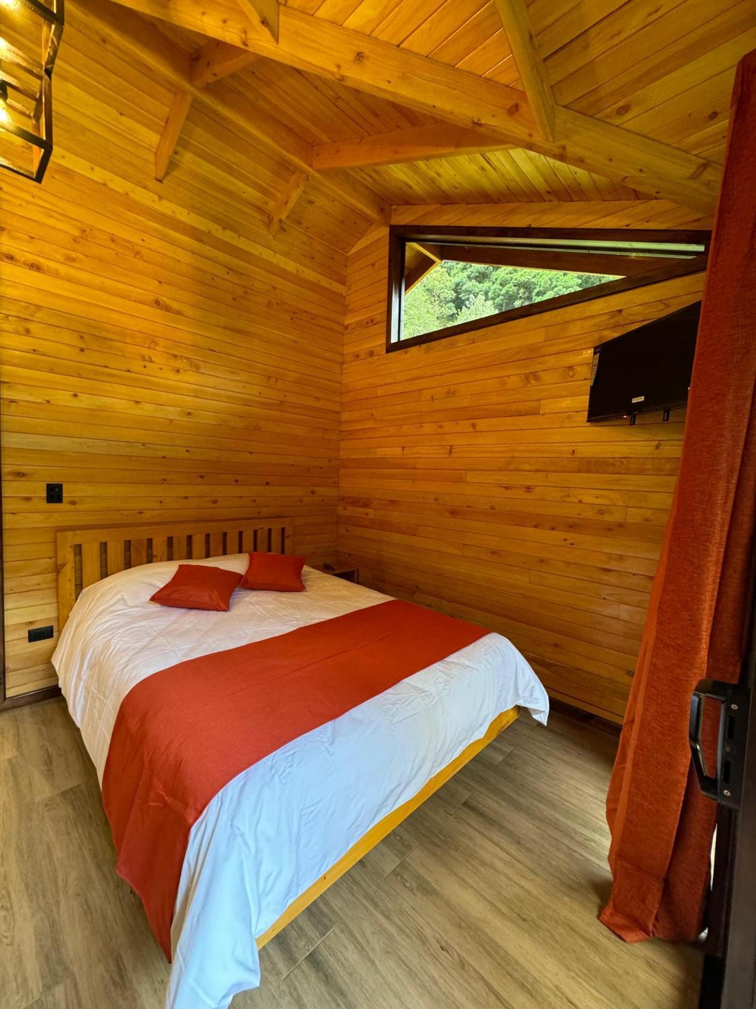 Entre Arboles Lodge Сан Херардо де Дота Екстериор снимка